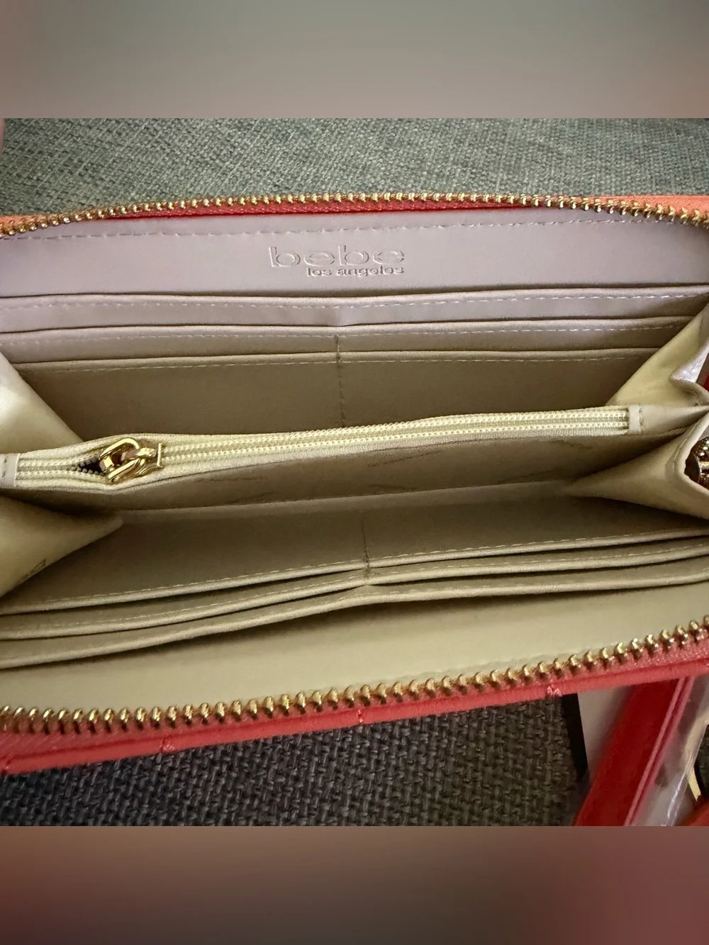 bebe Josia Wallet Wristlet with Clip-on Card Holder in Coral Brand New with Tag